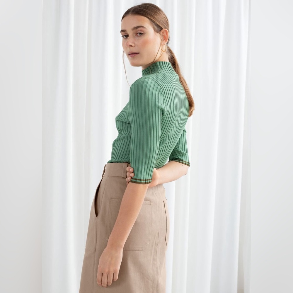 & Other Stories Green Ribbed Mock Neck Top - Picture 3 of 10